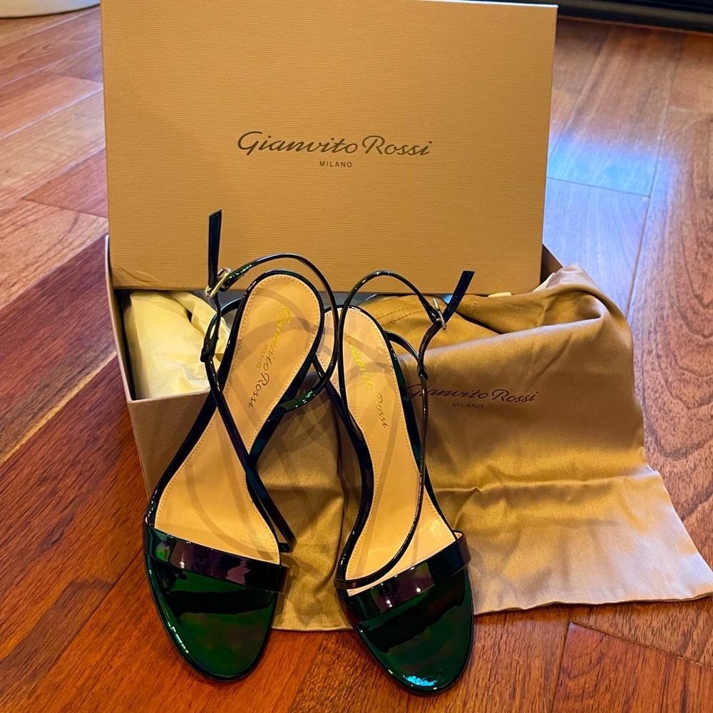 Gianvito Rossi Manhattan Patent Sandals
